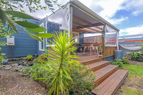 Photo of property in 52 Bourke Street, Palmerston North, 4410