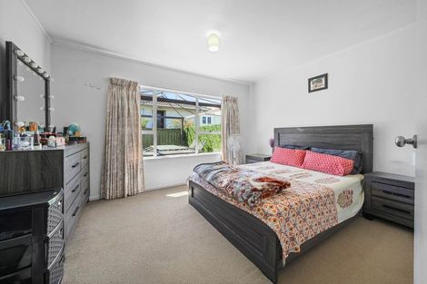 Photo of property in 1/162 Pigeon Mountain Road, Half Moon Bay, Auckland, 2012