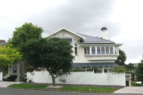 Photo of property in 4/82 Bassett Road, Remuera, Auckland, 1050