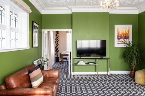 Photo of property in 75 Eglinton Road, Mornington, Dunedin, 9011