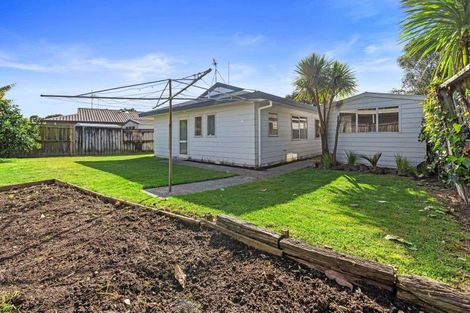 Photo of property in 17c Belray Place, Papamoa Beach, Papamoa, 3118