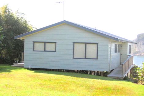 Photo of property in 12 Panorama Avenue, Ferry Landing, Whitianga, 3591