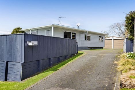 Photo of property in 6 Camellia Avenue, Bell Block, New Plymouth, 4312
