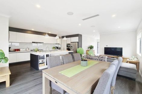 Photo of property in 118 Mcquoids Road, Flat Bush, Auckland, 2019