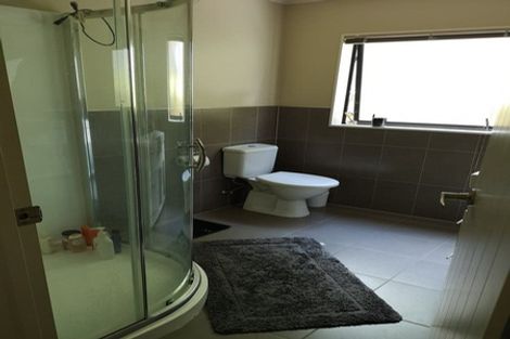 Photo of property in 11 Jomard Terrace, Northcross, Auckland, 0632