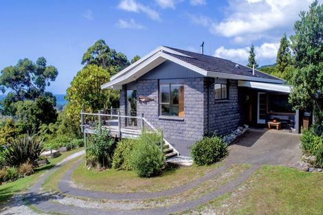 Photo of property in 100 Rocklands Road, Clifton, Takaka, 7183