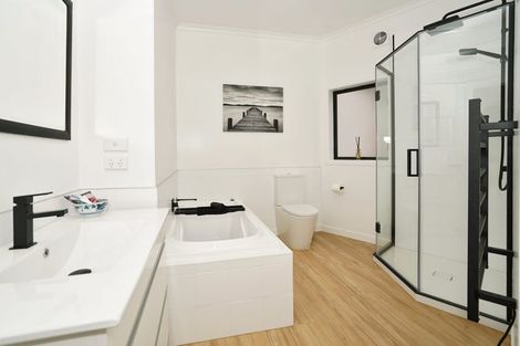 Photo of property in 7b Saint Andrews Terrace, St Andrews, Hamilton, 3200