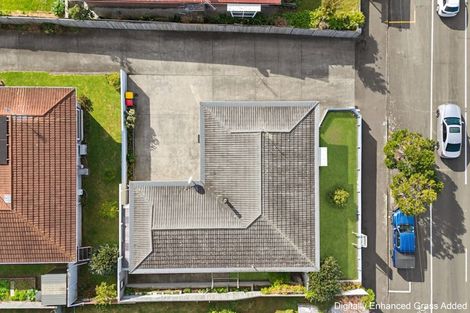 Photo of property in 66 Tukapa Street, Westown, New Plymouth, 4310