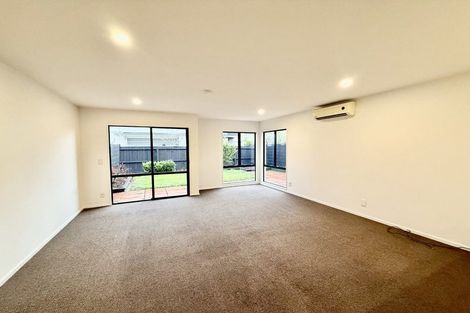 Photo of property in 2/455 Barbadoes Street, Edgeware, Christchurch, 8013