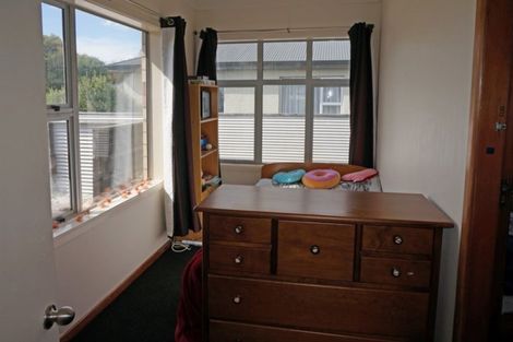 Photo of property in 124 Newcastle Street, Windsor, Invercargill, 9810