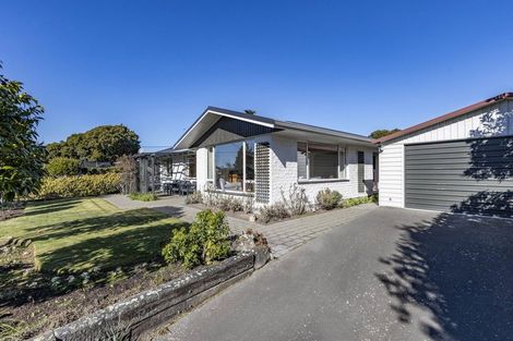 Photo of property in 3 Rachel Place, Avonhead, Christchurch, 8042