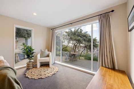Photo of property in 70 Landsdowne Terrace, Cashmere, Christchurch, 8022