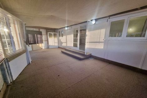 Photo of property in 4 Brian Crescent, Stanmore Bay, Whangaparaoa, 0932