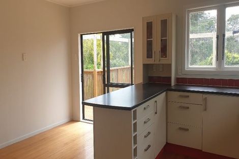 Photo of property in 10 Albert Pryor Avenue, Henderson, Auckland, 0612