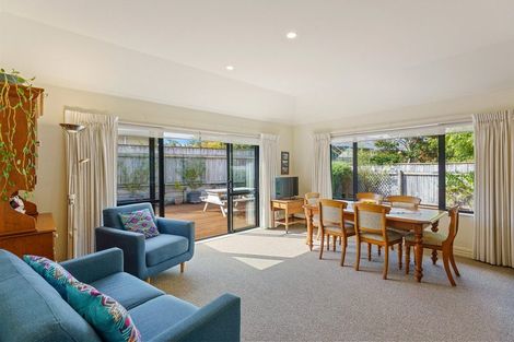 Photo of property in 42 Monarch Place, Paraparaumu Beach, Paraparaumu, 5032