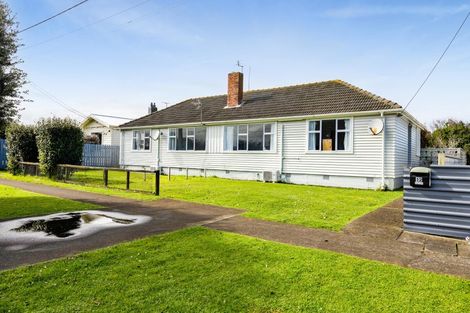 Photo of property in 12-14 Dixon Avenue, Hawera, 4610