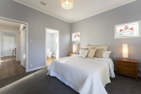 Photo of property in 100 Retreat Road, Avonside, Christchurch, 8061