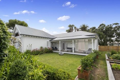 Photo of property in 41 Black Barn Lane, Bethlehem, Tauranga, 3110