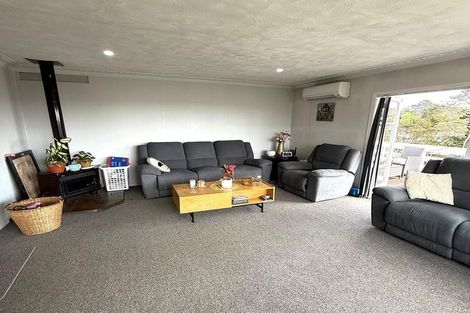 Photo of property in 205 Titirangi Road, Titirangi, Auckland, 0604