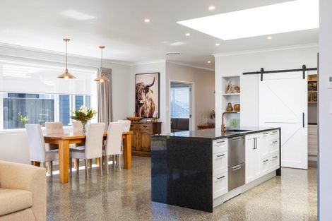 Photo of property in 19 Manapouri Street, Poraiti, Napier, 4112