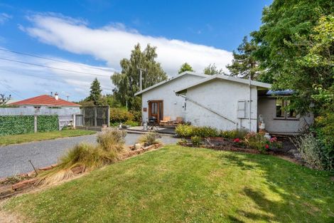 Photo of property in 16 Moore Street, Milton, 9220