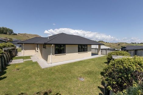Photo of property in 3 Antrim Glade, Welcome Bay, Tauranga, 3175
