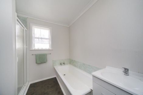 Photo of property in 11 Marriner Street, Highbury, Palmerston North, 4412