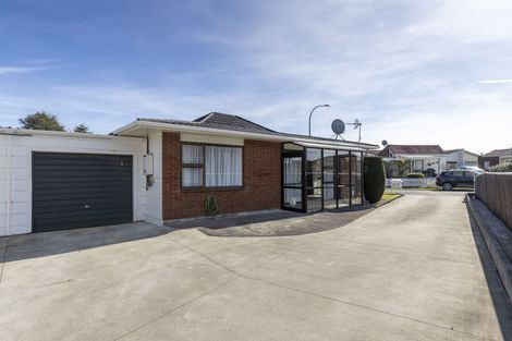 Photo of property in 10 Kapui Place, Waitara, 4320