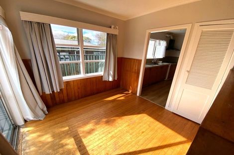 Photo of property in 8a Woolfield Road, Papatoetoe, Auckland, 2025