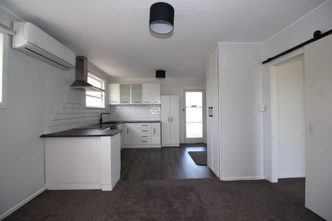 Photo of property in 19 Thompson Street, Tokoroa, 3420