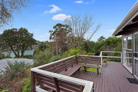 Photo of property in 5 Cholmondeley Lane, Governors Bay, Lyttelton, 8971