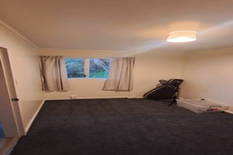 Photo of property in 29b Harbour View Road, Northland, Wellington, 6012