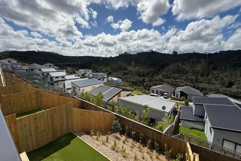 Photo of property in 5/3 Kawau Close, Orewa, 0931