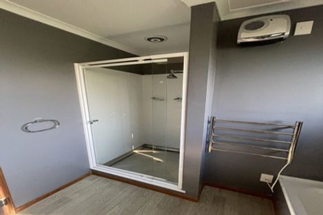 Photo of property in 685 Queens Drive, Waikiwi, Invercargill, 9810