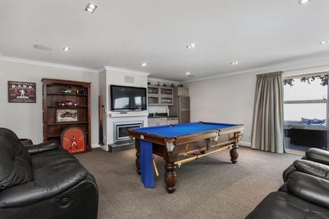 Photo of property in 3 Roystone Way, Huntsbury, Christchurch, 8022