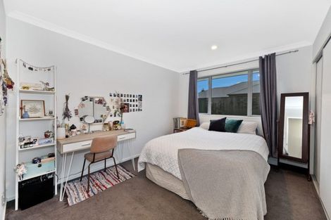 Photo of property in 10 Reka Street, Parklands, Christchurch, 8083