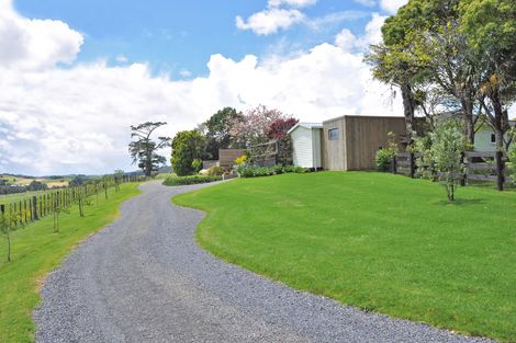 Photo of property in 66 Waiteitei Road, Wellsford, 0974