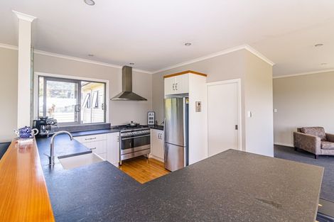 Photo of property in 165 Ridge Road, Pahiatua, 4983