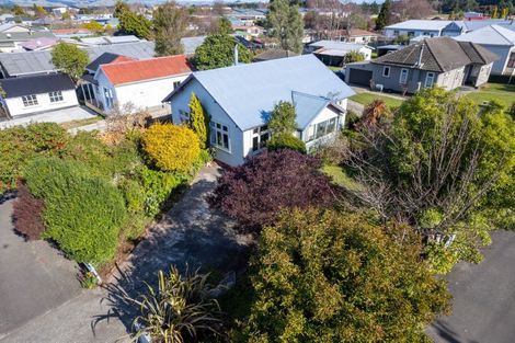 Photo of property in 6 Waterloo Street, Dannevirke, 4930