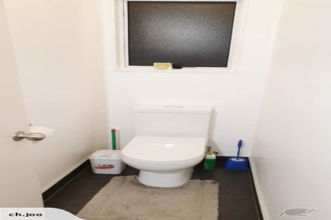 Photo of property in 2/29 Seine Road, Forrest Hill, Auckland, 0620