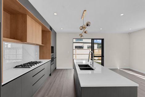 Photo of property in 31 Kaitiaki Drive, Clarks Beach, 2122