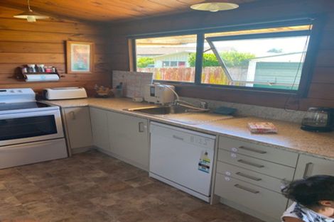 Photo of property in 27 Odlin Crescent, Nawton, Hamilton, 3200