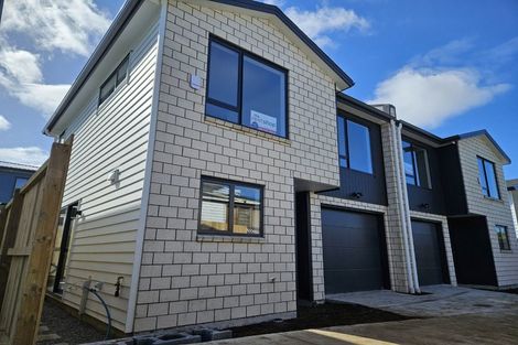 Photo of property in 65a Tiroroa Avenue, Te Atatu South, Auckland, 0610