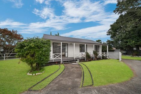 Photo of property in 3/9 Ireland Place, Ranui, Auckland, 0612