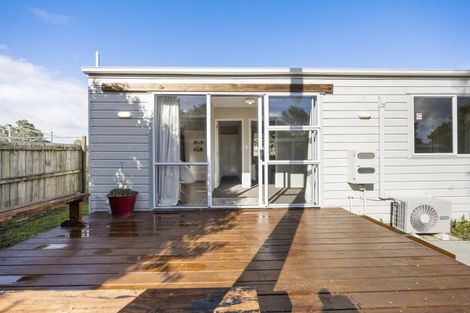 Photo of property in 11 Second Avenue, Glenbrook, Waiuku, 2681