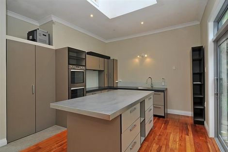 Photo of property in 41 Waikowhai Street, Ngaio, Wellington, 6035