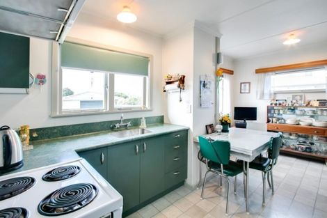 Photo of property in 40 Darwin Crescent, Maraenui, Napier, 4110