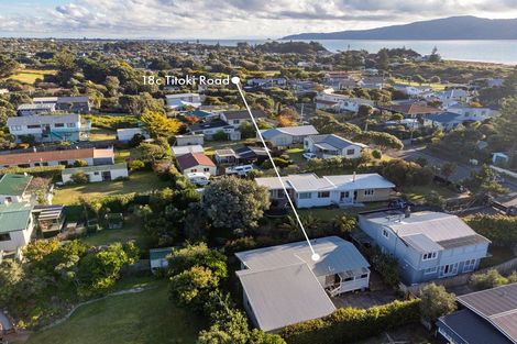 Photo of property in 18c Titoki Road, Waikanae Beach, Waikanae, 5036