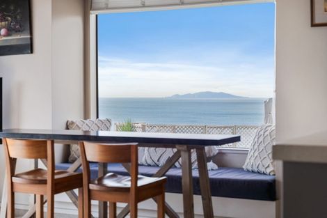 Photo of property in 400 Onemana Drive, Onemana, Whangamata, 3691