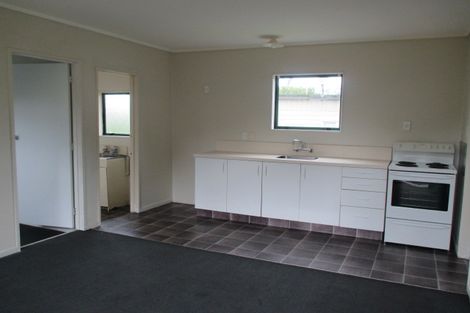 Photo of property in 1/30 Gordon Avenue, Milford, Auckland, 0620